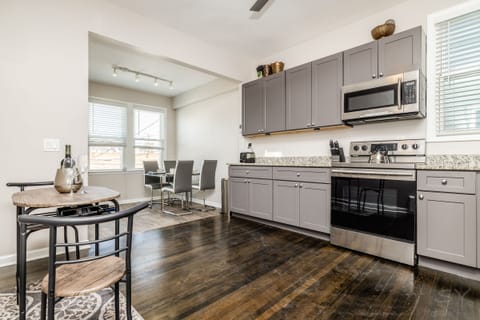 This roomy kitchen is just what the cook ordered.