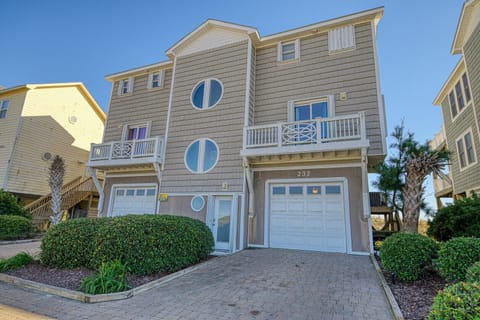 Street Side of Portals