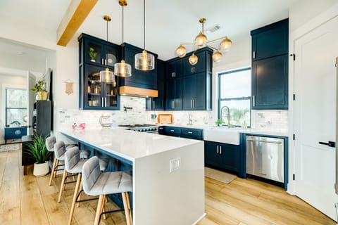 Enjoy a quick bite or watch the family cook in action