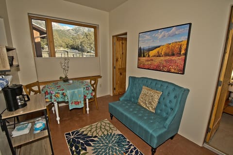 Studio Building: Sitting Area with Drink Station (1)