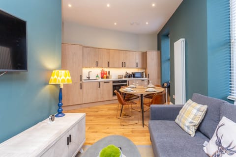 Living Room / Lounge