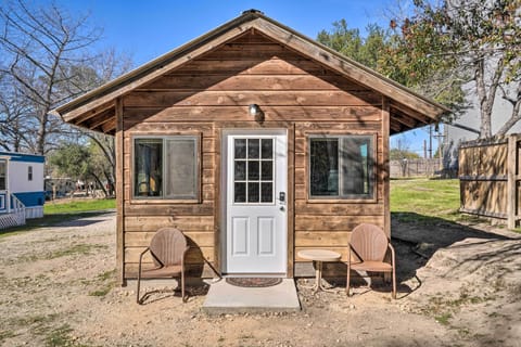 New Braunfels Vacation Rental | Studio | 1BA | 168 Sq Ft | Step-Free Access