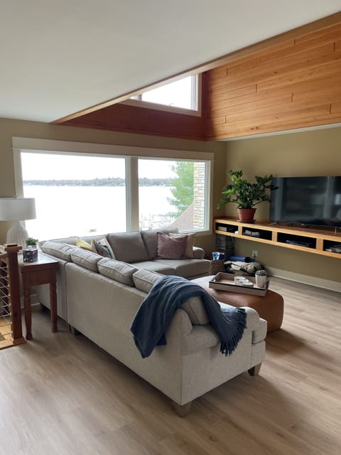 Guest house living area