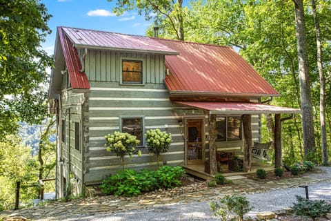 Charming front exterior
