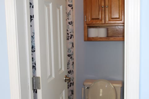 Primary Bedroom Full Bath