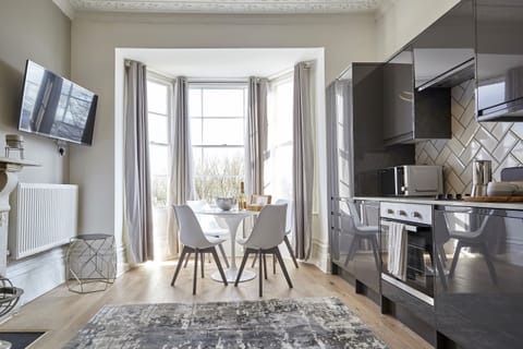 Living Room / Lounge