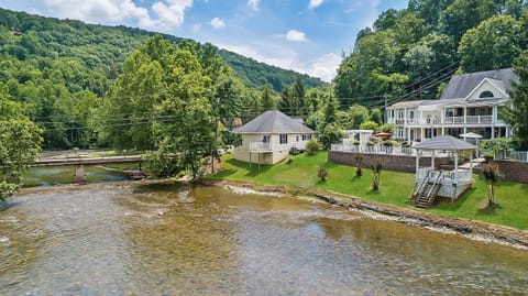 Jackson River Estate from the River