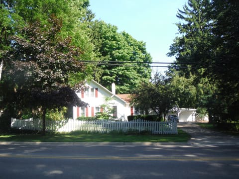 "Sherm's Shack" is within walking distance to downtown Saugatuck.