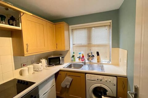 C7ab2f18 b486 4ad9 9706 b9e09940f327