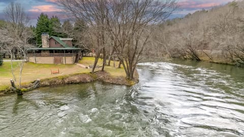 Welcome To Toccozy Cabin Retreat 