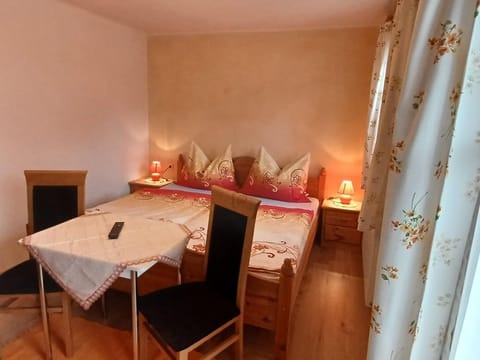 Appartement/fewo, Dusche, WC, 2 Schlafräume - Bruderhof Farm Stay in Salzburgerland