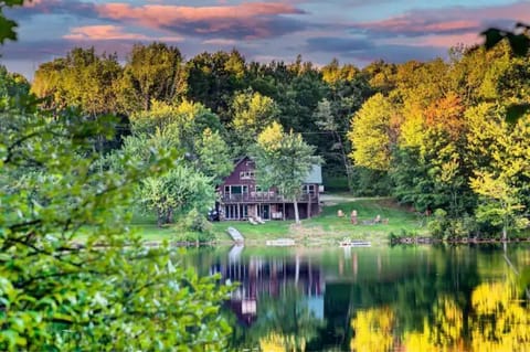 Wonderful Family & Friends Lake Retreat!