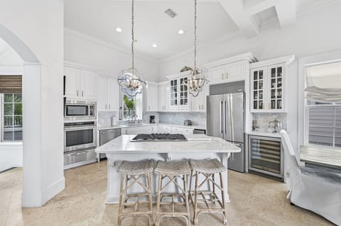 15 Mathis Cove - Inlet Beach - Second Floor - Open Concept Living/Dining/Kitchen Area