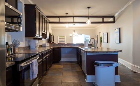 Enough room for all the chefs in our group