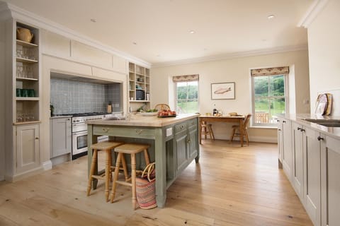 Housedon Haugh - breakfast bar area in the kitchen