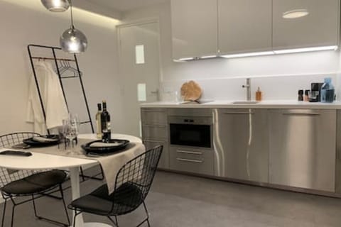 L-unit asvest 38 A · Hidden Gem of Delft heart of city center Delft