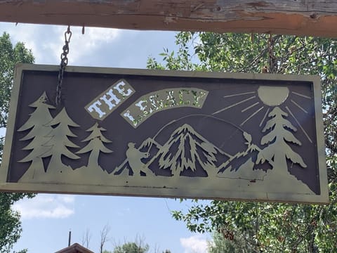 Welcome to Legacy Lodge