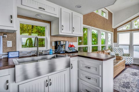 ParadisePoint Riverscape 09