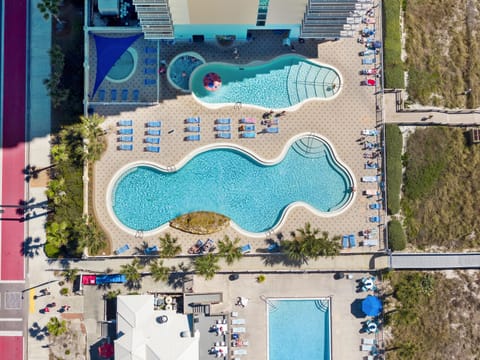 Oceanfront pools. Stunning views!