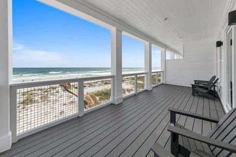 Second floor balcony off of the living room