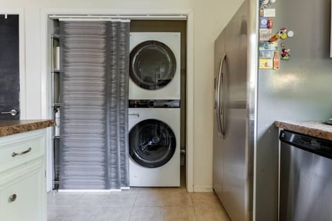 39224f28 ca7c 4d62 bf2f bfe316308d8c