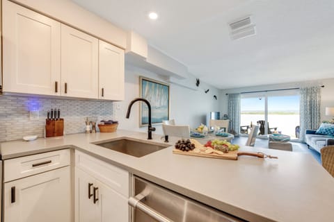Not your usual rental cooking tools-  Working in this kitchen is a breeze!