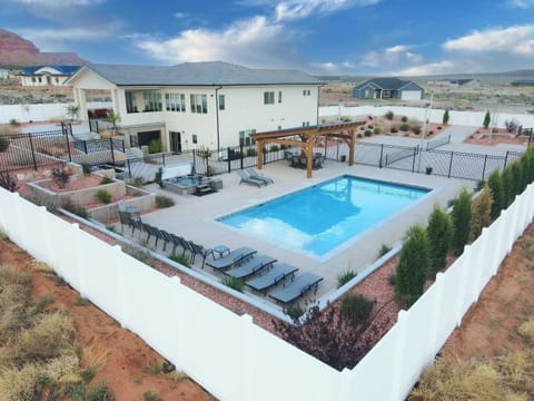 The Sandcastle is the perfect place to stay while visiting southern Utah.  Close to Zion, Bryce and the North rim of the Grand Canyon.  Private Pool, Pickleball Courts, outdoor pavilion, outdoor fire area make this the perfect basecamp!