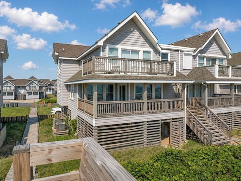 Oceanfront Outer Banks Vacation Rental 2026
