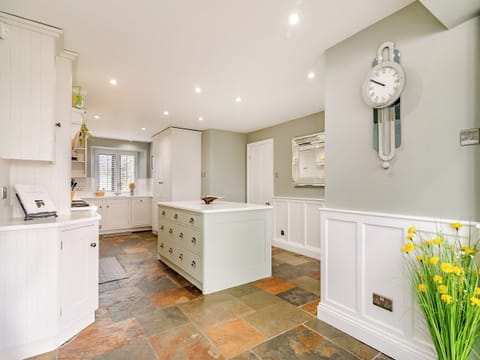 Kitchen | Shireburn Suite, Hurst Green