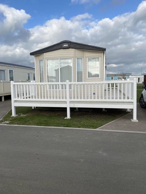 SBL51 outside