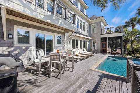 Immerse yourself in the nature and beauty all around you.