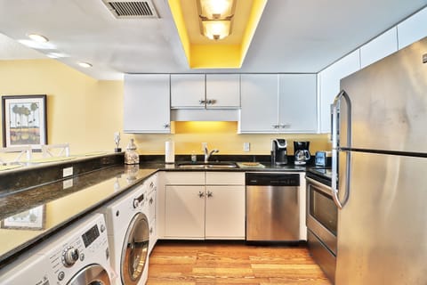 Coffee pot/one cupmaker