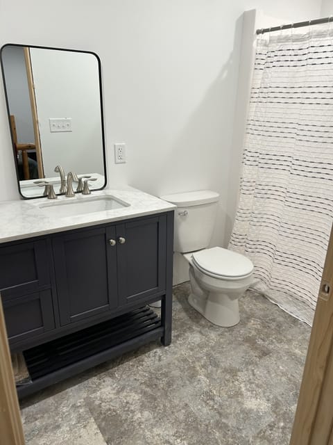 Typical bath upstair.