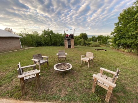 Great place to make new memories!
Country, Views, & Fun Times 😊