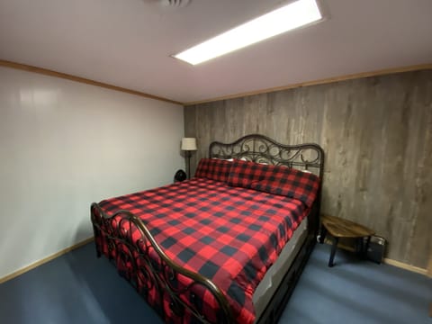 King Bed with a playpen
Lamp and side table