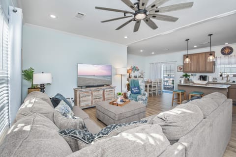 Open Concept Living, Kitchen and Dining Rooms