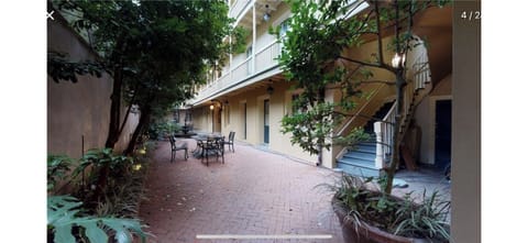 Building courtyard