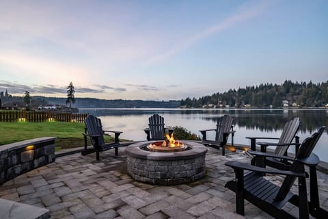 Custom Fire Pit w/Panoramic Views