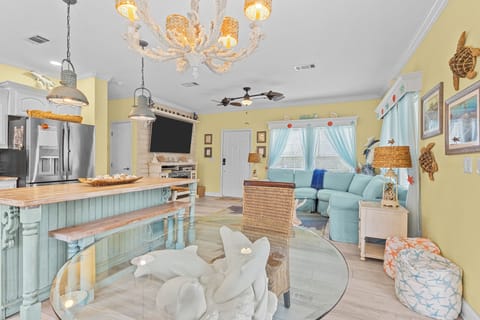 Kitchen/Living/Dining