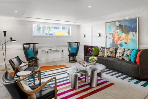 Gather with friends in this bright, art-filled lounge retreat.
