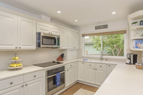 Fully-Equipped Kitchen