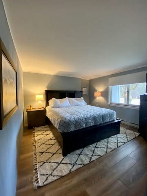 King bedroom