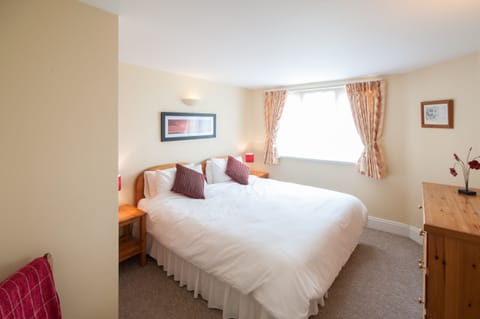 Master Bedroom - Super King or Twin Beds