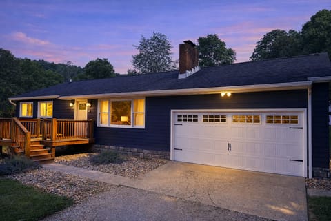 Hocking Cottage