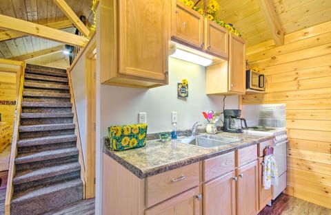 Kitchen | Cooking Basics | Dishware & Flatware | Toaster | Spices