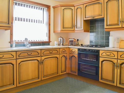 Kitchen | Number 12, Portknockie