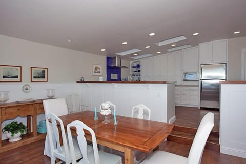 Dining, Kitchen Area
