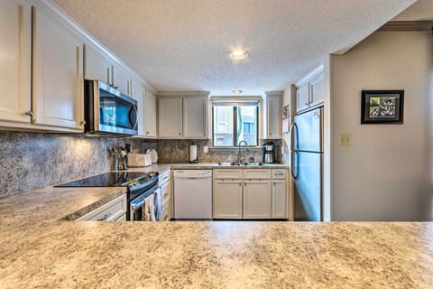 Kitchen | Cooking Basics | Blender | Crockpot