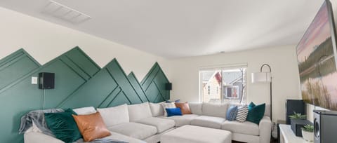 Enjoy Bellflower House`s comfortable and stylish design!