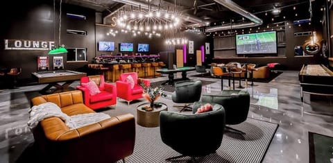 The Social's entertainment barn is always ready to welcome you!